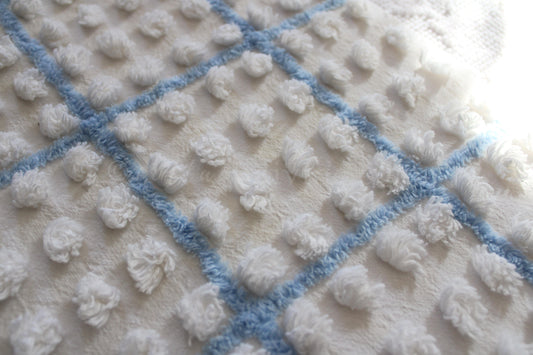Puffy White Pops Vintage Chenille FABRIC, 12" x 18" inch Piece, 100% Cotton, 1950s era