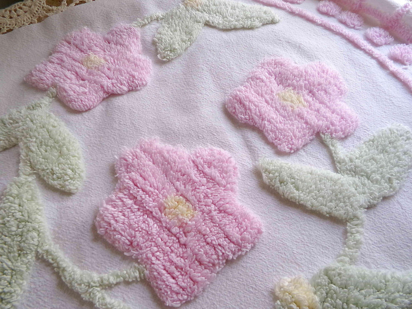 pink rose blooms chenille fabric, vintage style floral wreath quilt material, white 100% cotton, 15" x 18" piece for sewing