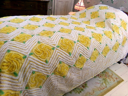 golden rose vintage chenille bedspread, plush pinwheel yellow cabbage rose design, full size cotton bedding