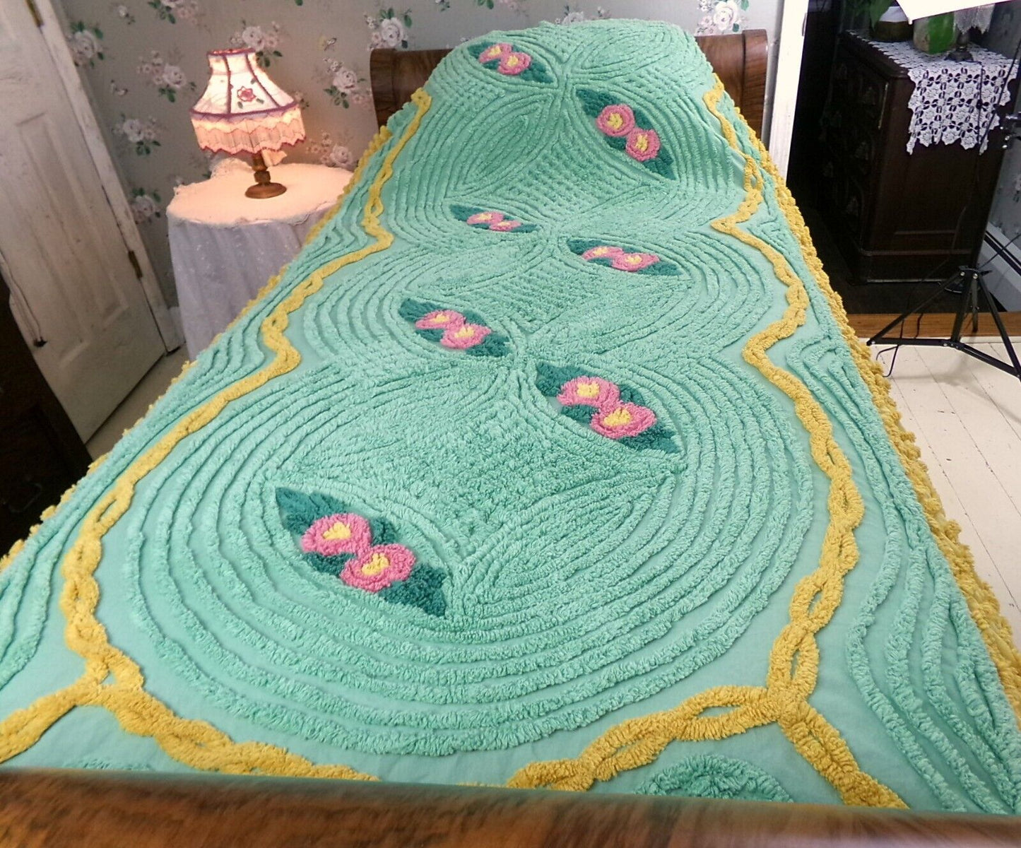 Vintage gold & green chenille bedspread, pink roses, attached ruffle skirt, twin sz