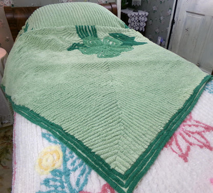 Vintage Heavyweight Chenille Bedspread Hawaiian Tropical Green Hibiscus Flowers, Plush Full Sz