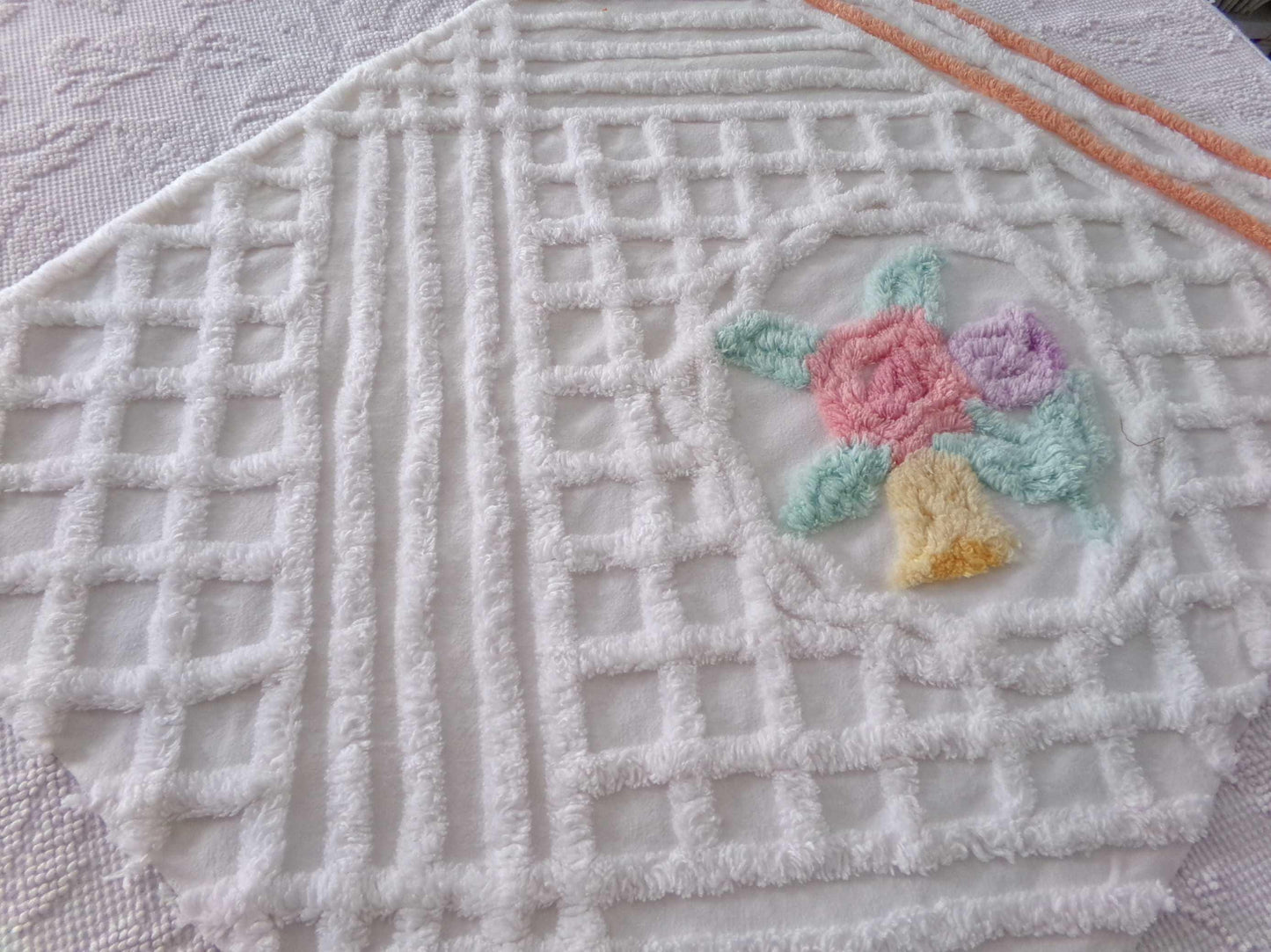 pastel springtime flower bouquet in tufted white webbed chenille, 21" x 25" inch vintage fabric piece
