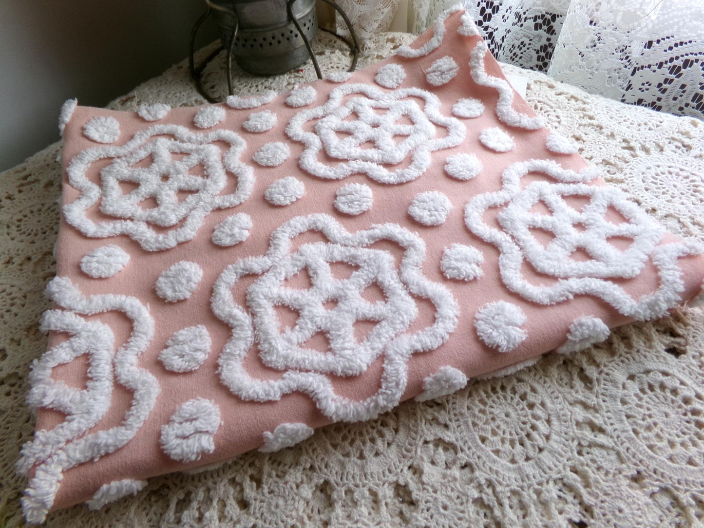 fairytale daisy dots vintage chenille fabric, beautiful white spoked daisies on rose pink cotton, 20" x 24" piece of sewing & quilt material