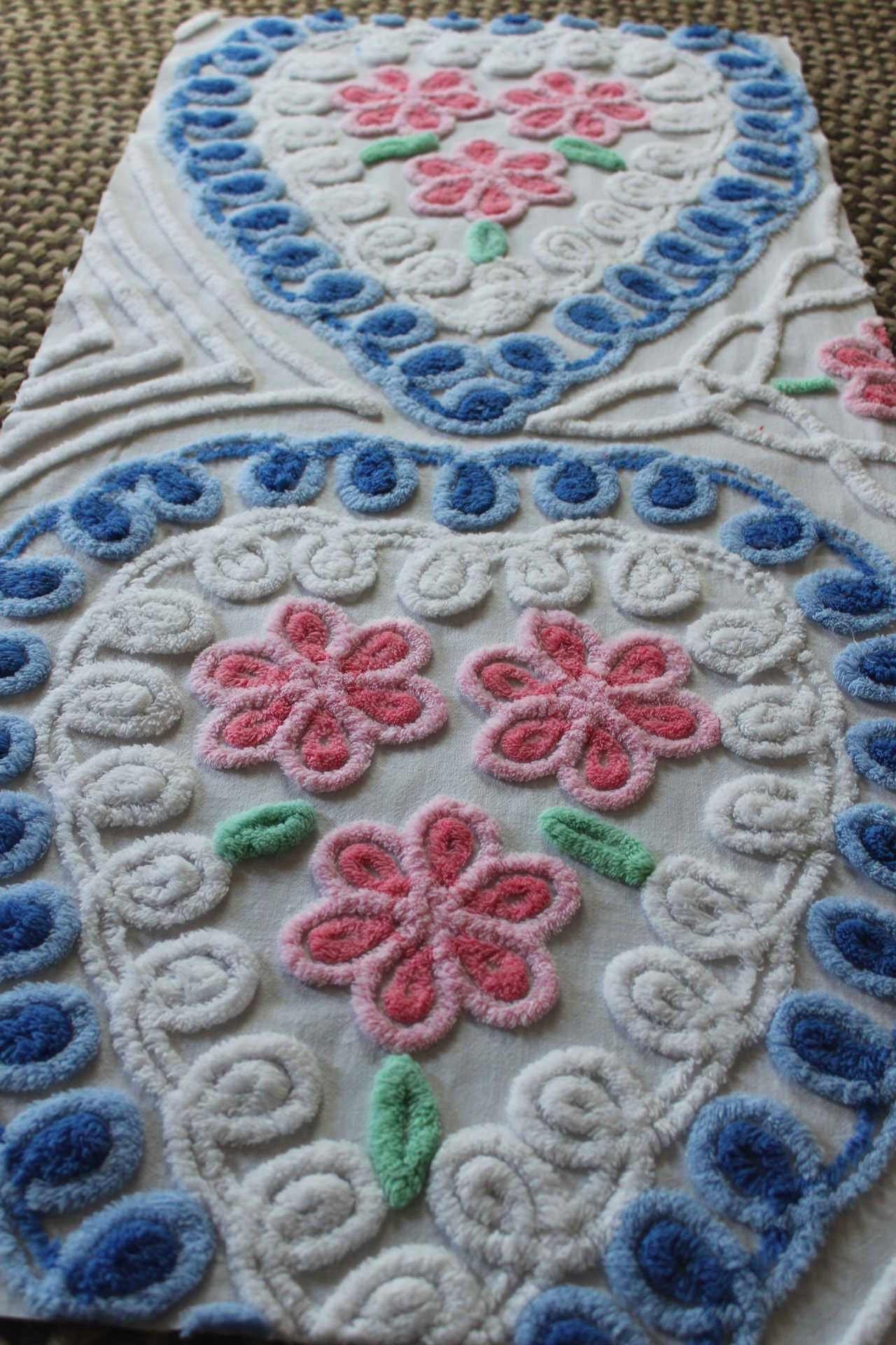 Cottage Hearts & Pink Roses Vintage Chenille Fabric, Classic 50s Design, 38" x 18" inch LARGE piece