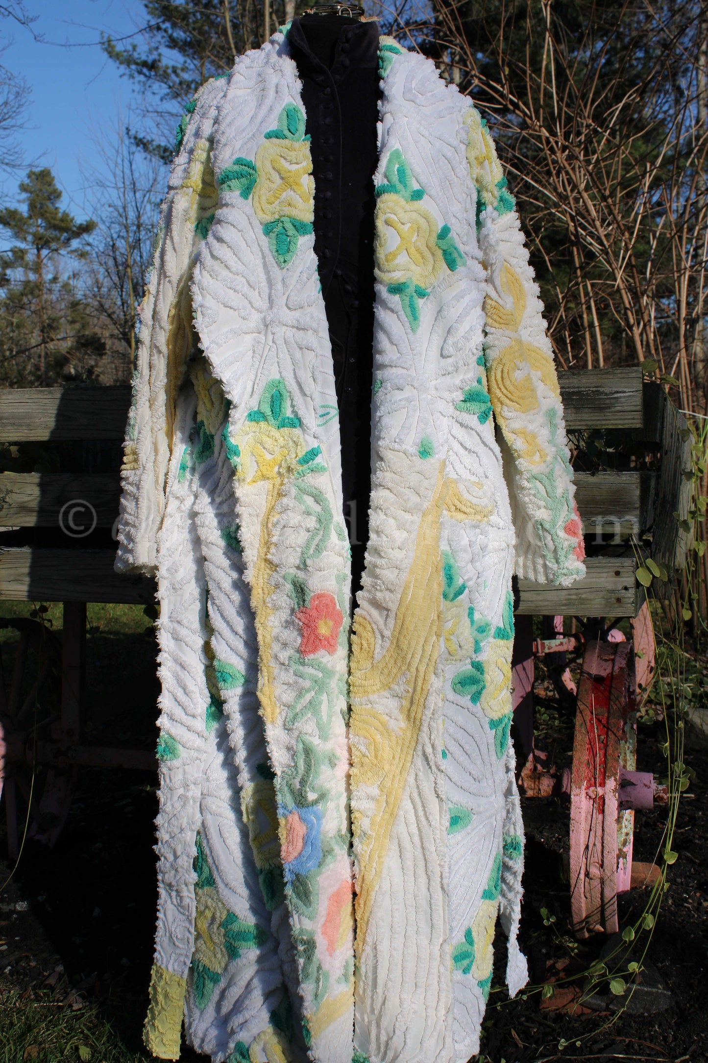 Plush Plus Size Chenille Robe, Upcycled Bathrobe from Cabbage Rose Blooms Vintage Chenille Bedspread, 1X / 2X Large