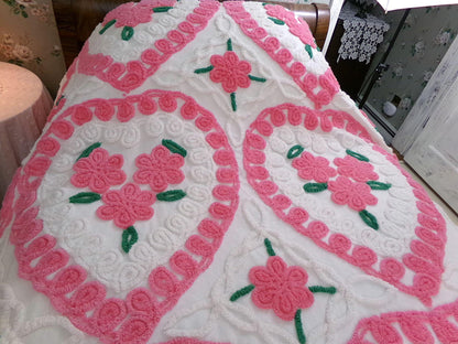 fairytale hearts vintage chenille bedspread, feminine pink & white sweetheart rose trios, romantic full size 100% cotton bedding