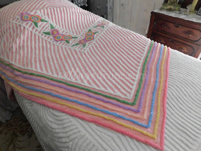 Rainbow Rose Vintage Chenille Bedspread, Cottage Style Plush Pink & White Chevron Design, Full Size