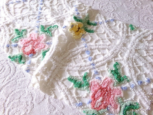 breezy rose floral fabric piece, vintage chenille country cottage style sewing material, 16" x 35" inch piece, white cotton