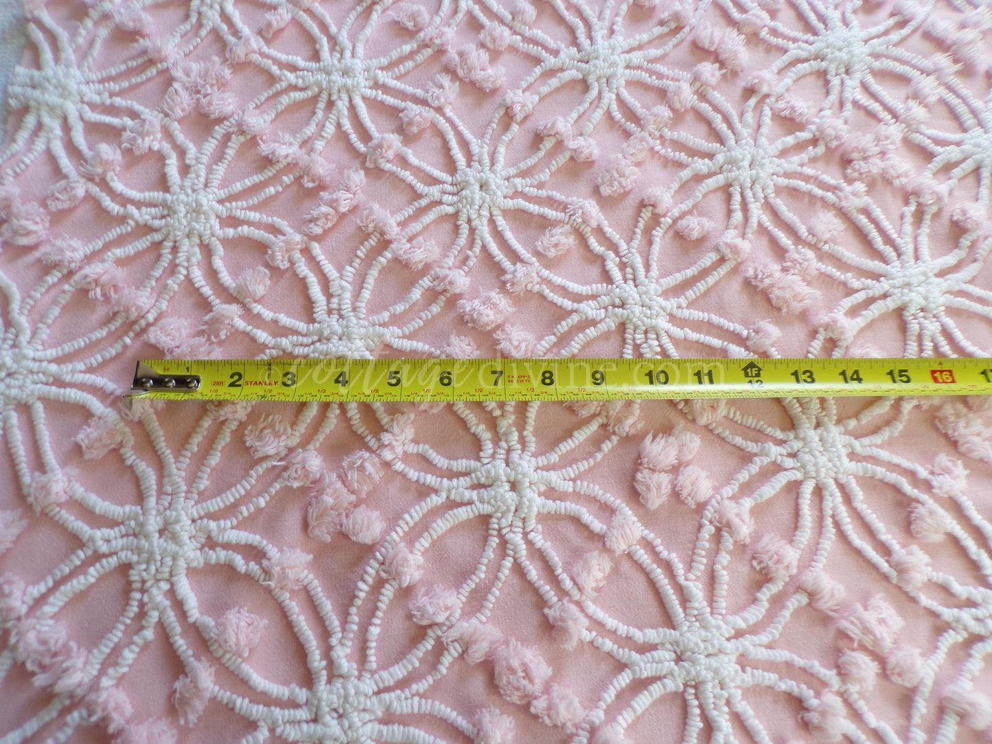 Pretty Peachy Pink Vintage Chenille Fabric Piece, Spider Ring Overtufted Pop Design, Pretty in Quilts & Pillows, 27" x 18" Sewing Material