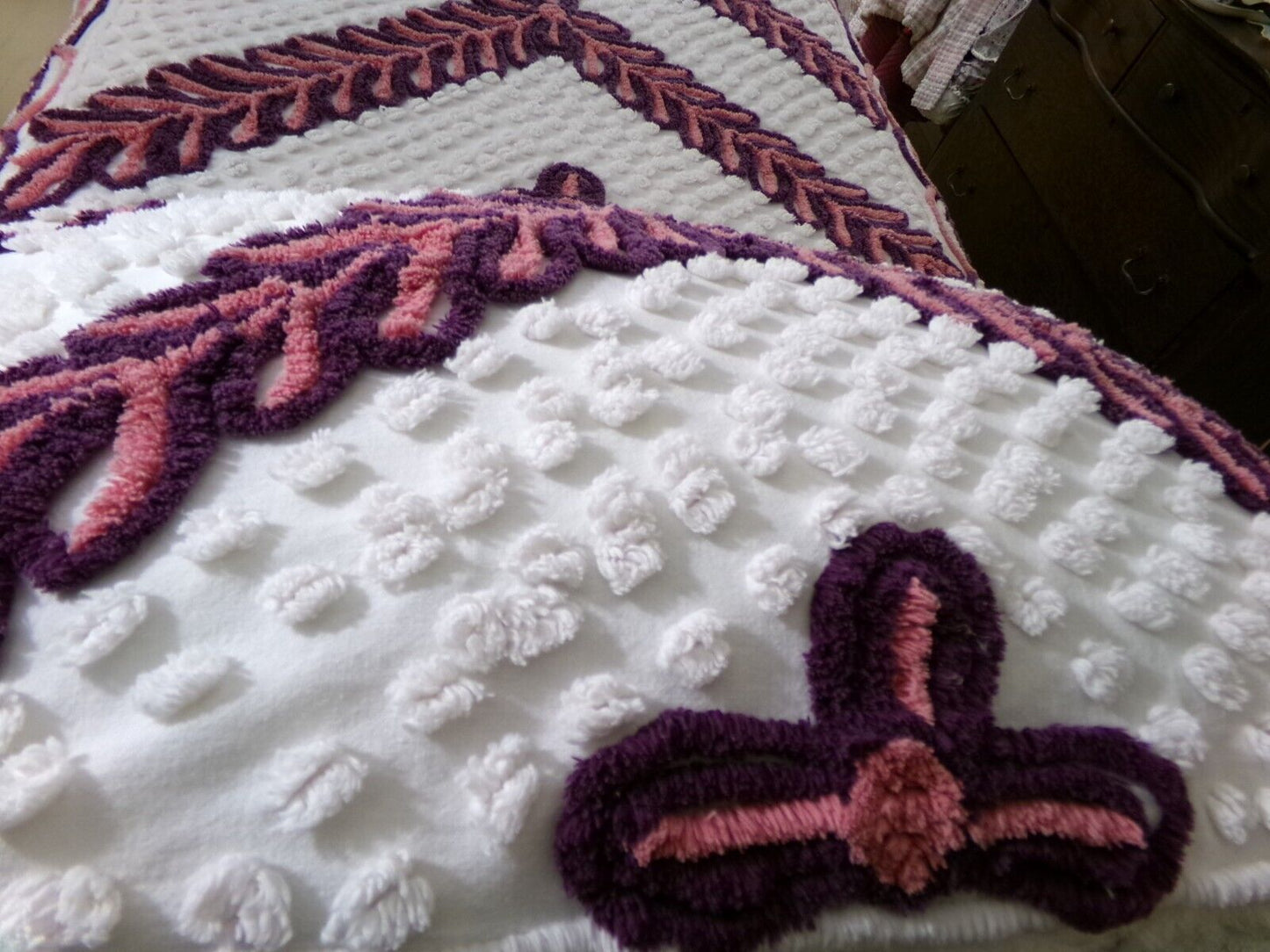 Vintage chenille bedspread sunkissed burgundy frost & burnt umber laurel leaf, twin