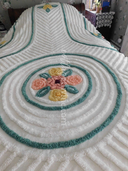 Vintage Cottage Style Bedding 1940s Circle Swirl Floral Chenille Bedspread, FULL, Cotton
