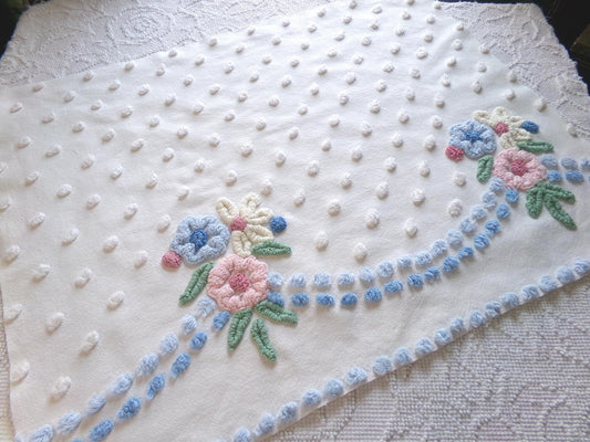 classic shabby chic vintage chenille fabric, beautiful floral 20" x 26" inch piece of cotton sewing material, great for pillows & crafts