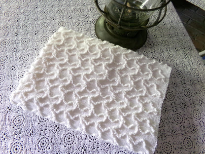 Gentle Cream Texturized Chenille Material, Squiggle Tuft, 20" x 25" inch Piece, Neutral Vintage Fabric for Handmade Quilts & DIY Pillows