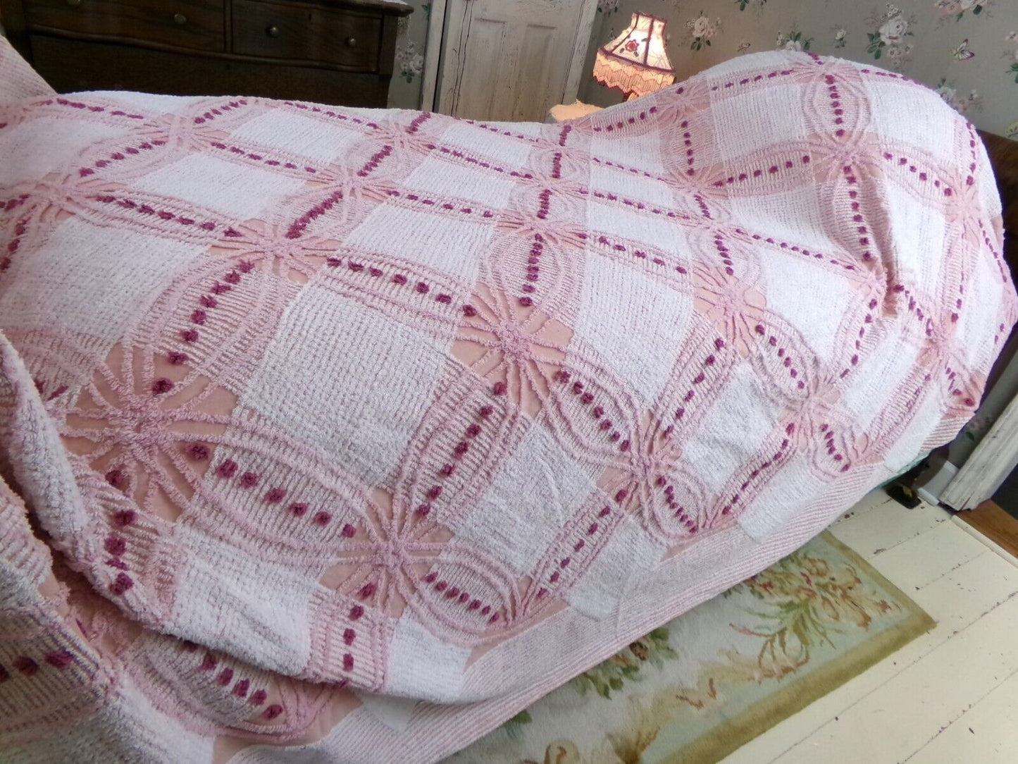 MCM Atomic Rosy Pink Vintage Chenille Bedspread, Classic Geometric Design, Twin Size