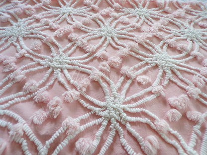 Pretty Peachy Pink Vintage Chenille Fabric Piece, Spider Ring Overtufted Pop Design, Pretty in Quilts & Pillows, 27" x 18" Sewing Material