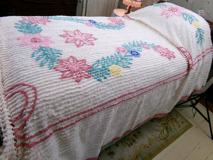 Vintage Twin Chenille Bedspread w/ Pink Star Lilies, Botanical Leaves on Cream Tufted Cotton