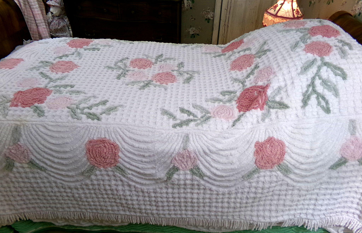 luxurious plush tufted chenille bedspread, muted natural roses, thick white grids, swags & accent fringe, vintage twin size cottage bedding