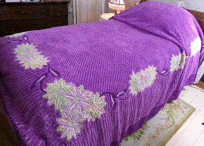 Plush Purple Passion Vintage Chenille Bedspread, Green Lily Floral Full Size Bedding