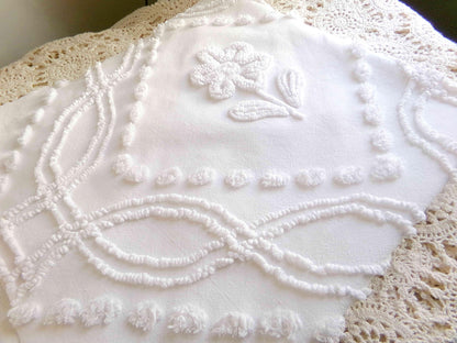 White Vintage Chenille Fabric, 24" x 26" Piece, Versatile Cottage Style Daisy Tulip Design, 100% Lightweight Cotton Quilt Material