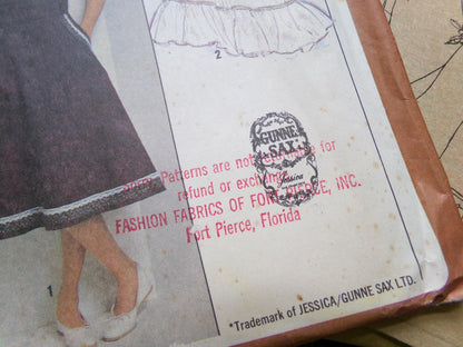 Simplicity Gunne Sax 9335 Vintage Sundress Prairie Peasant Dress Sewing Pattern, OOP, Miss Size 10