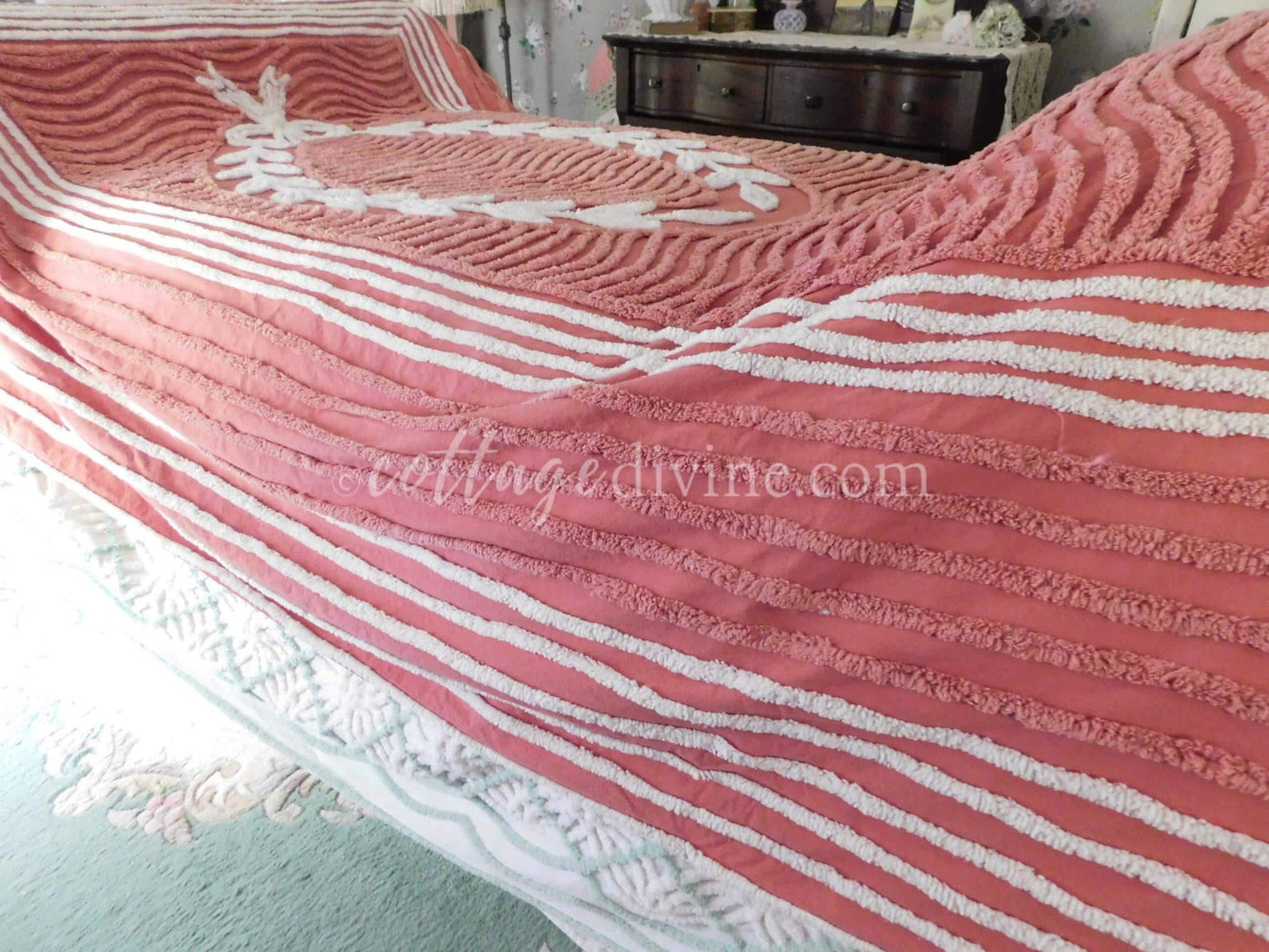 elegant twin size chenille bedspread, white laurel leaf design on terracotta, vintage cotton bedding