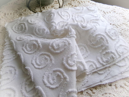 spiral curls white vintage chenille fabric, ultra lightweight cotton sewing material with great texture & presentation, 20" x 24" inch piece