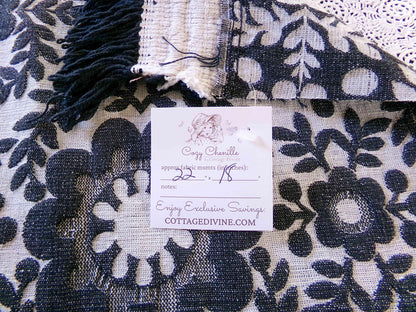Flower Power MoD DaIsY Vintage Woven Fabric, REVERSIBLE Black & White Hippie Floral, 22" x 18" Piece