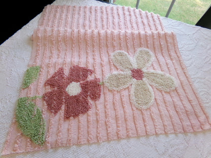Love Pink Floral Vintage Chenille Fabric, Simple Climbing Daisy Flower Design, 28" x 20" Piece of Cotton Sewing Material for pillows, quilts