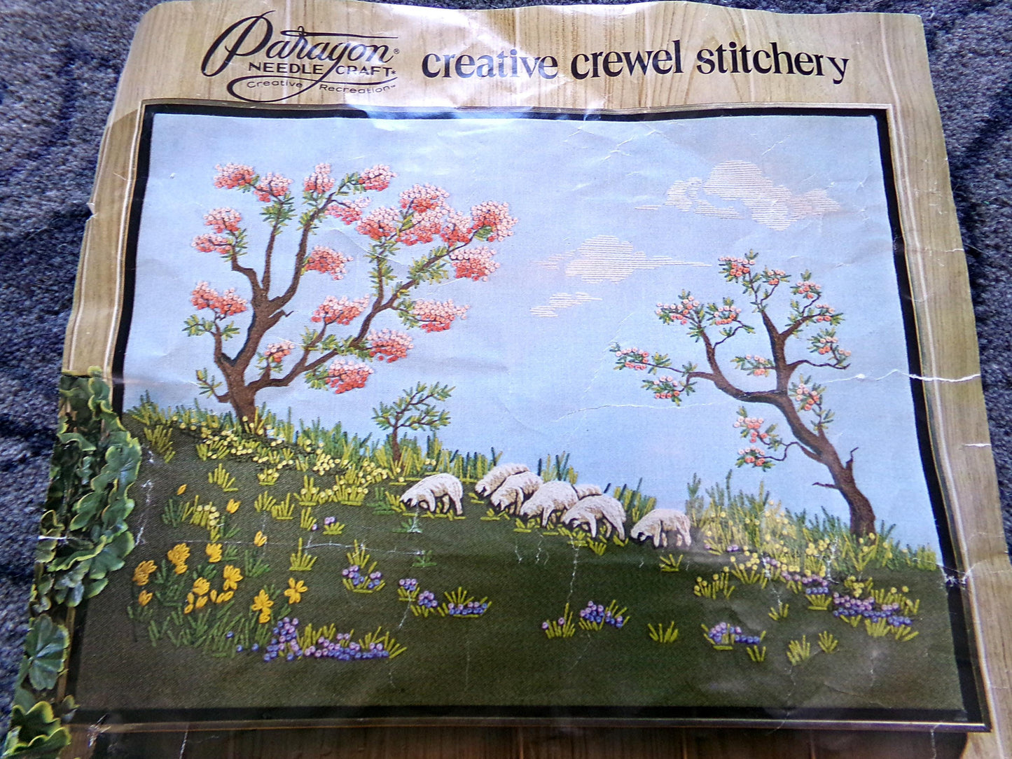 SHEEP in the MEADOW Crewel Embroidery Kit, Vintage Paragon Needlecraft 0920, Pastoral Scene