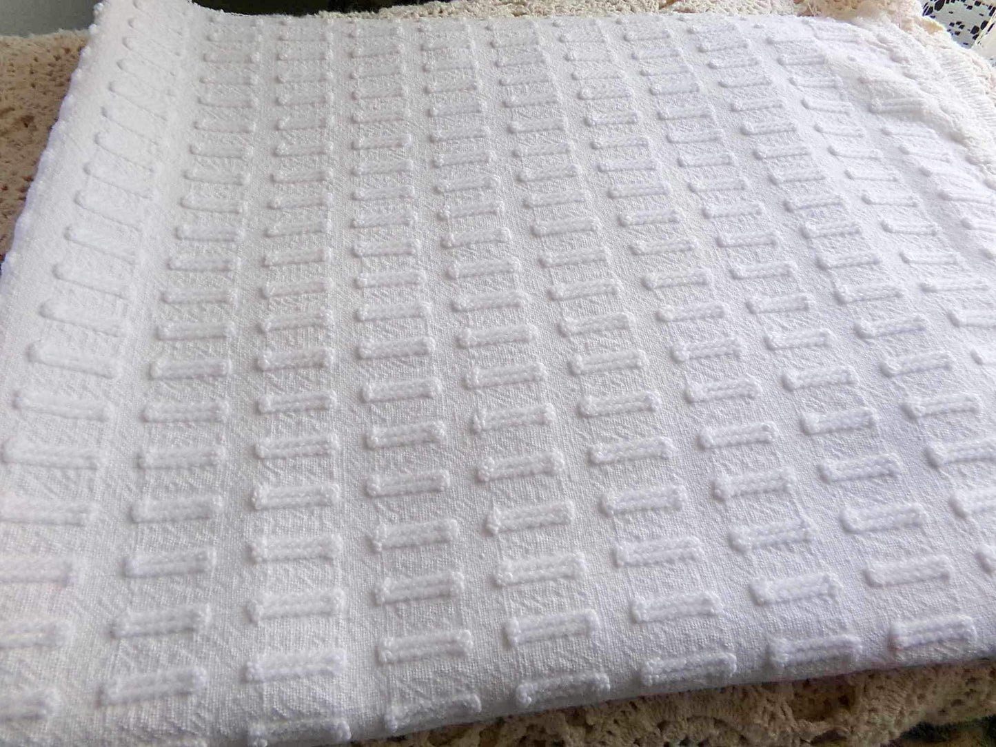 clean crisp white vintage chenille fabric: unique buttonhole design, 19" x 24" cut piece