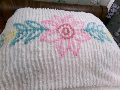 Vintage Twin Chenille Bedspread w/ Pink Star Lilies, Botanical Leaves on Cream Tufted Cotton