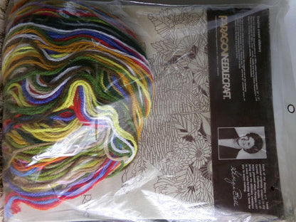 HERB POTPOURRI Paragon Creative Crewel Stitchery Kit, Vintage Herbs & Spices Floral Embroidery # 0607, Fits 16" x 20" Frame, Georgia Ball