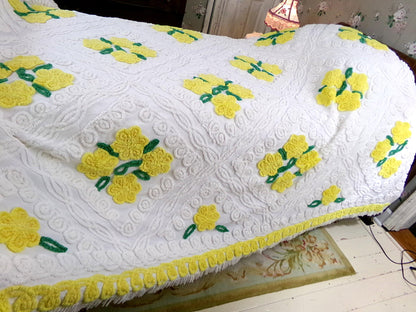 daffodil yellow flowers on white swirls vintage chenille bedspread with accent fringe, full size cottage style bedding