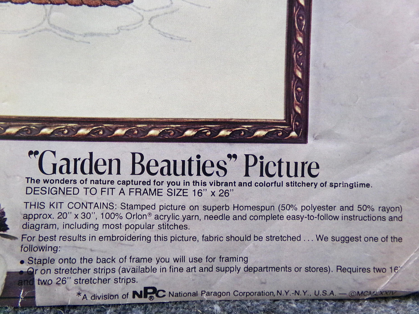 GARDEN BEAUTIES Paragon Crewel Embroidery Kit 0123 Vintage Boho Floral Stitchery