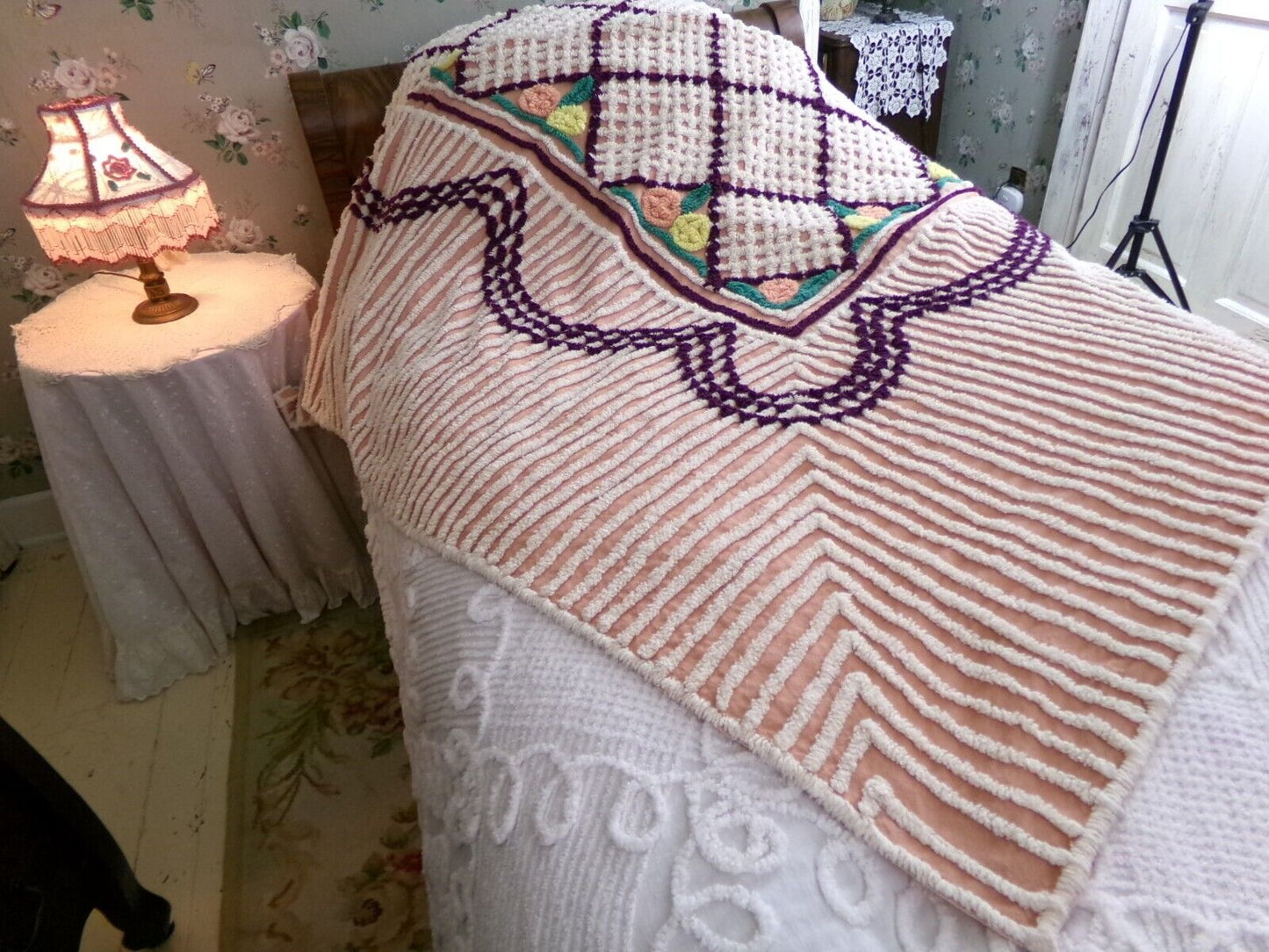 cozy rosettes plush Vintage full size chenille bedspread, quality cotton thick tufts
