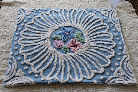 shabby chic vintage chenille fabric, exquisite daisy floral design, 37" x 23" piece, 100% cotton sewing material for wall hanging, quilts