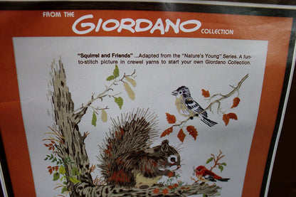 SQUIRREL and FRIENDS Vtg Crewel Embroidery Kit Paragon Stitchery 0333 Giordano