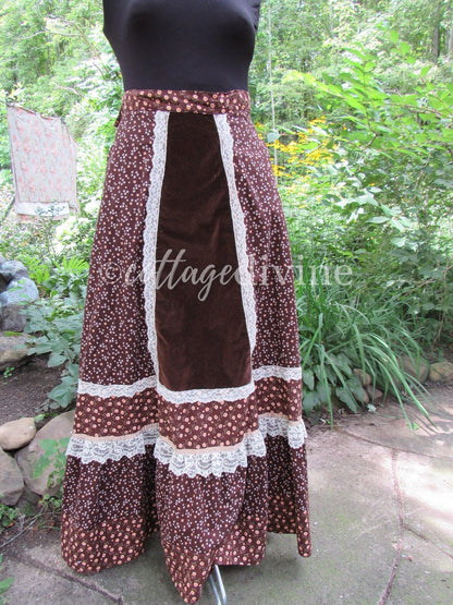 GUNNE SAX Prairie Skirt Velvet Front Chocolate Brown Calico Gunnies Vintage 1970s Maxi Skirt, XXS
