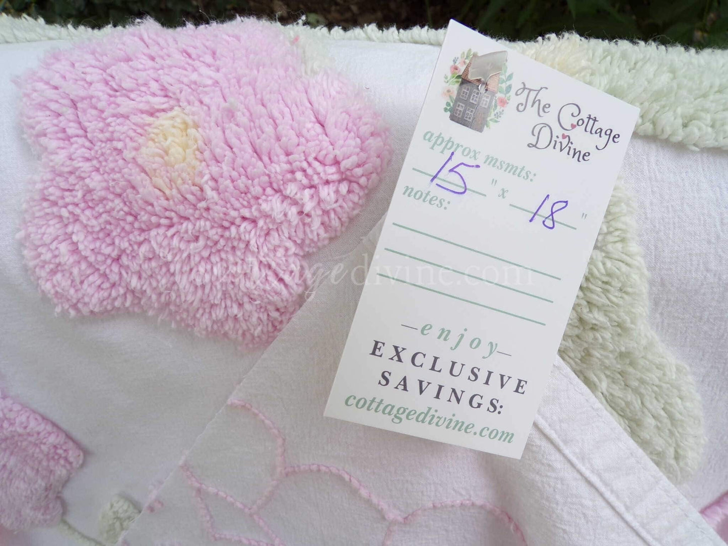 Mini Fabric Bundle, "Cottage Coordinates" 2 Pieces from Vintage Chenille Bedspreads, 12" x 18" and 15" x 18" inches, for Quilts & Crafts