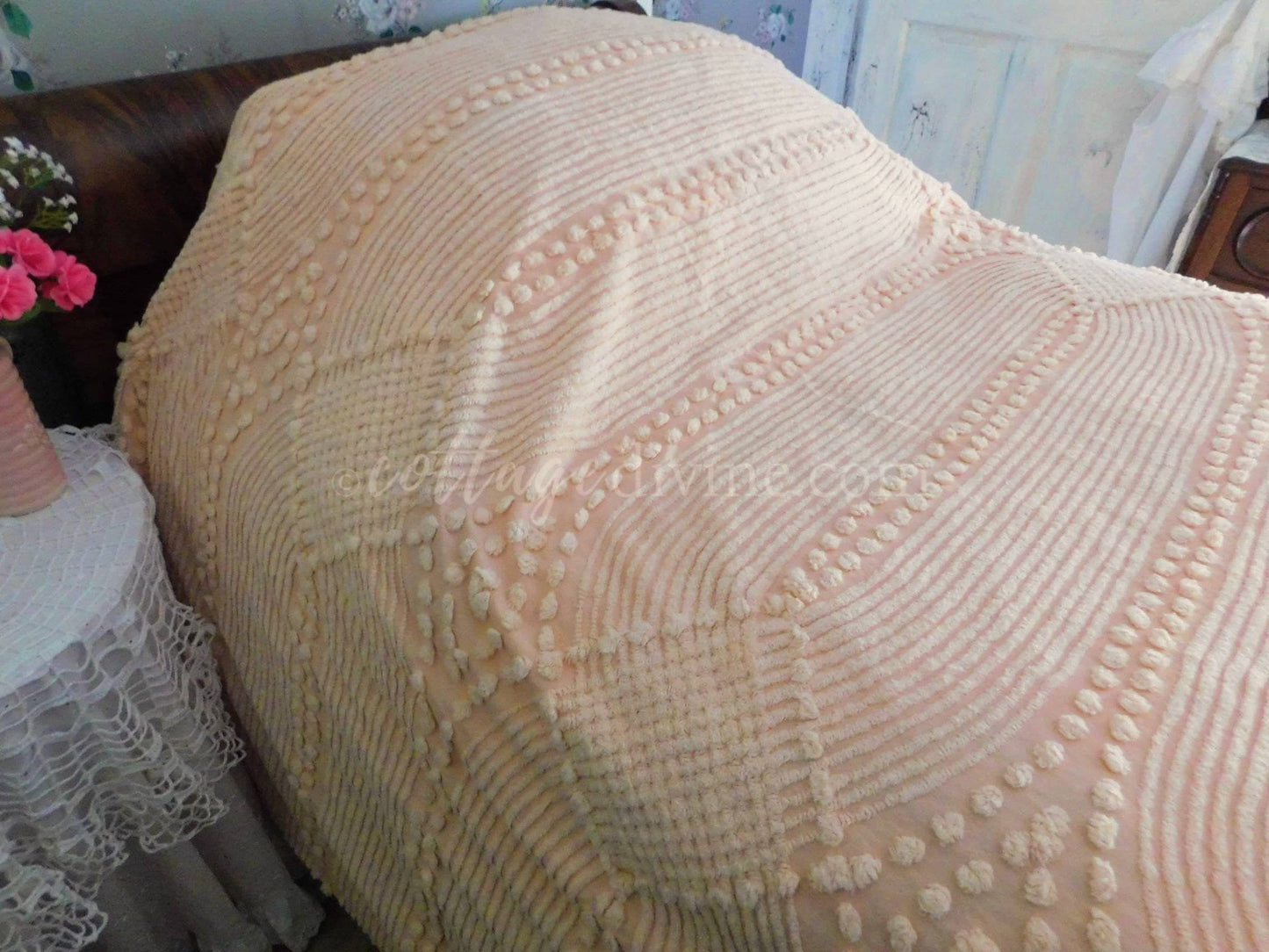 Graceful Waterfall Iced Peach Vintage 1940s Chenille Bedspread, Full Size, Cotton