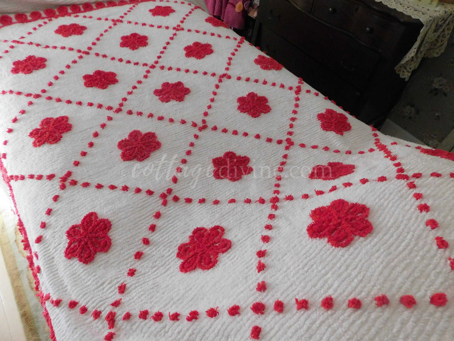 Vintage Chenille Bedspread, Fabulous Red Roses on White, Full Size, Cotton, Midcentury Bed Linens