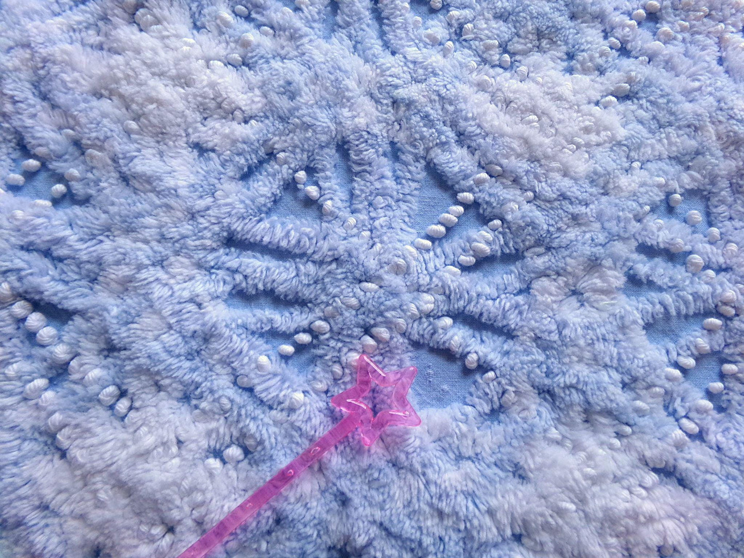 icicle pearl snowflake chenille fabric, vintage blue & white sewing material for quilting, fiber arts, pillows, 22" x 24" cotton piece