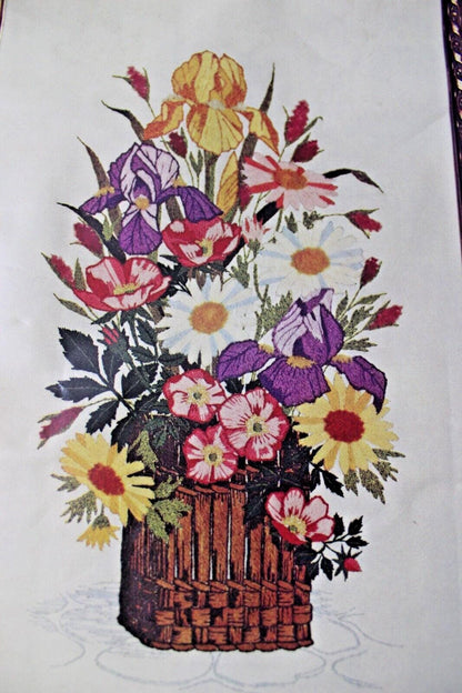 GARDEN BEAUTIES Paragon Crewel Embroidery Kit 0123 Vtg Boho Floral Stitchery