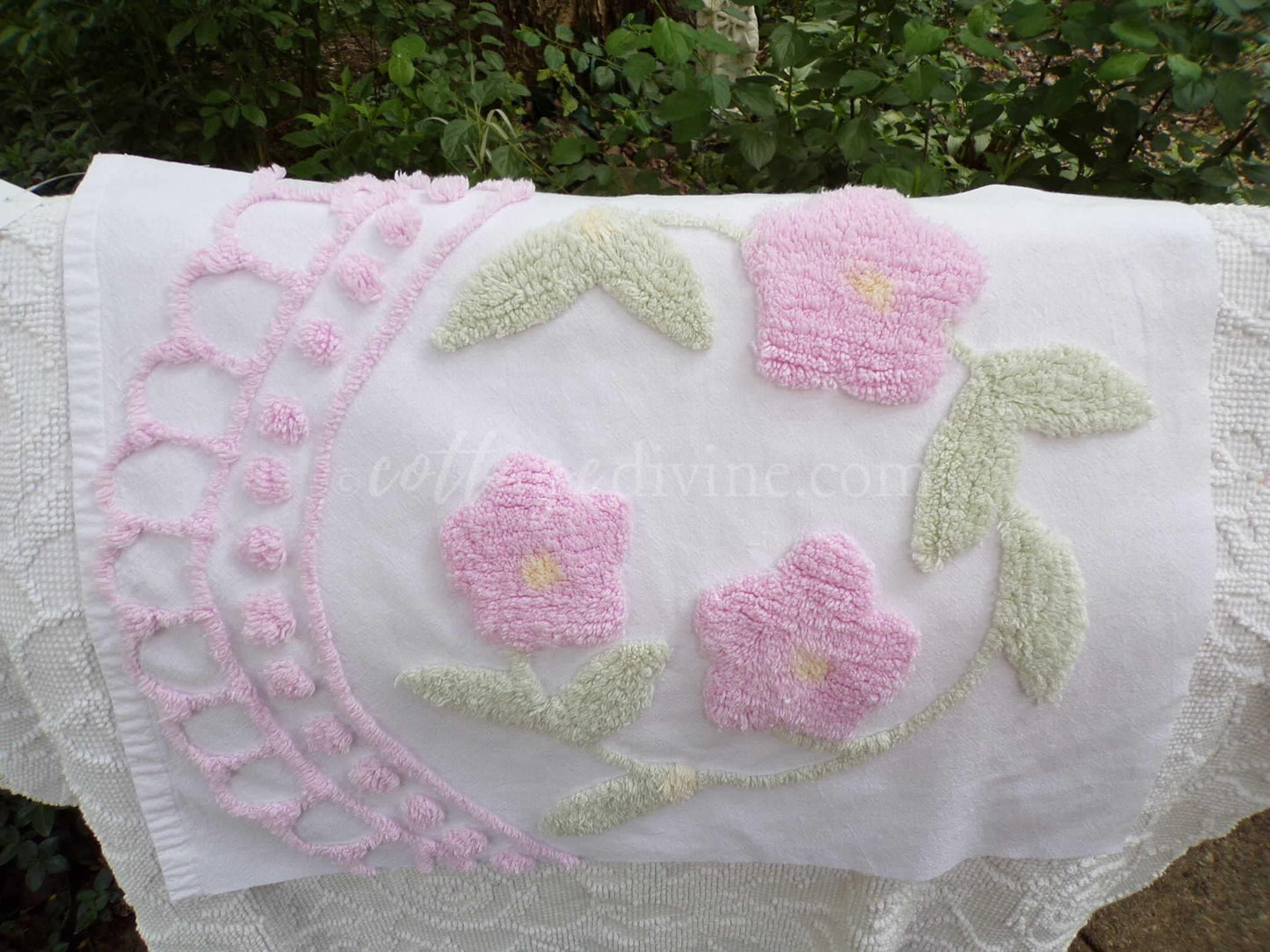 Mini Fabric Bundle, "Cottage Coordinates" 2 Pieces from Vintage Chenille Bedspreads, 12" x 18" and 15" x 18" inches, for Quilts & Crafts