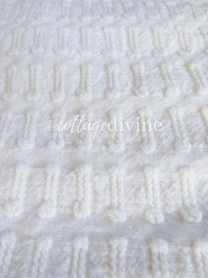 Fresh White Buttons 'n Bows Vintage Morgan Jones Chenille Bedspread, Twin, NOS