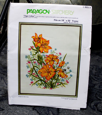 TIGER LILIES Vtg Crewel Embroidery Kit Boho Lily Floral Paragon Stitchery 0213