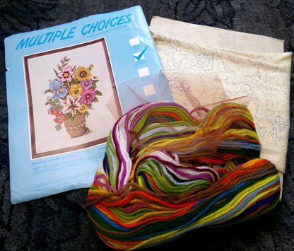 BLOOMING SUMMER Crewel Embroidery Kit, Rare Vintage Multiple Choices Floral Stitchery 01-325, Adele Veres design
