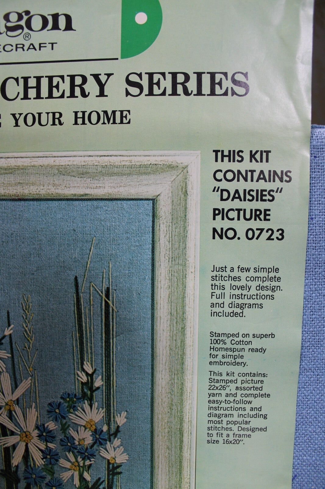 DAISIES Vtg Crewel Embroidery Kit Boho Hippie 70s Floral Paragon Stitchery 0723
