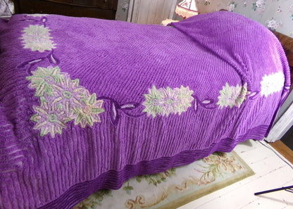 Plush Purple Passion Vintage Chenille Bedspread, Green Lily Floral Full Size Bedding