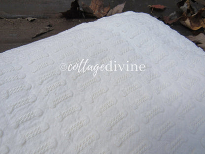 Fresh White Buttons 'n Bows Vintage Morgan Jones Chenille Bedspread, Twin, NOS